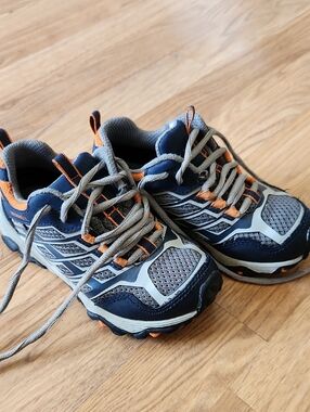 Merrell Navy, Gray and Orange Kids Trail Sneakers Size 11